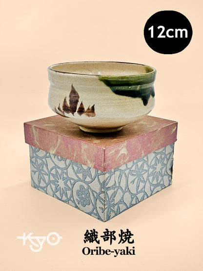 TC74 - Tazón Chawan para Matcha de Oribe-yaki 織部焼