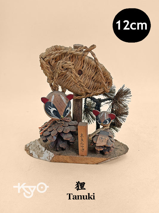 K10237 - Kokeshi Tanuki Souvenir de Kyoto 狸