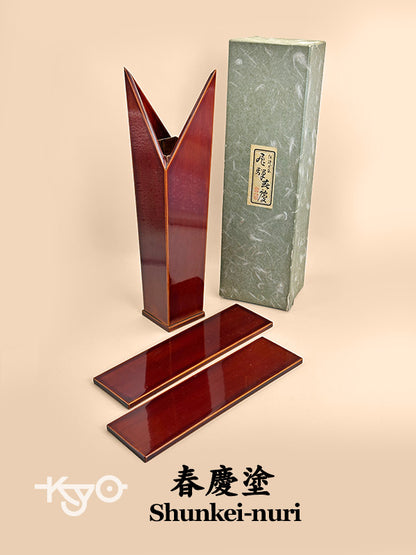 TB96 - Lacquerware Vase of Shunkei-nuri 春慶塗