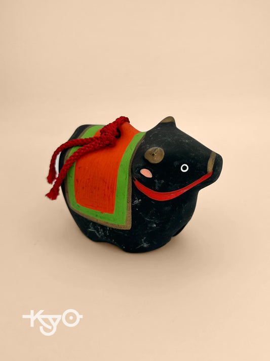 CB001 - Clay bell ornament Dorei Cow