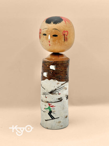 Poupée kokeshi souvenir Onsen Japon