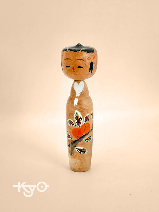 Poupée kokeshi vintage en kakis